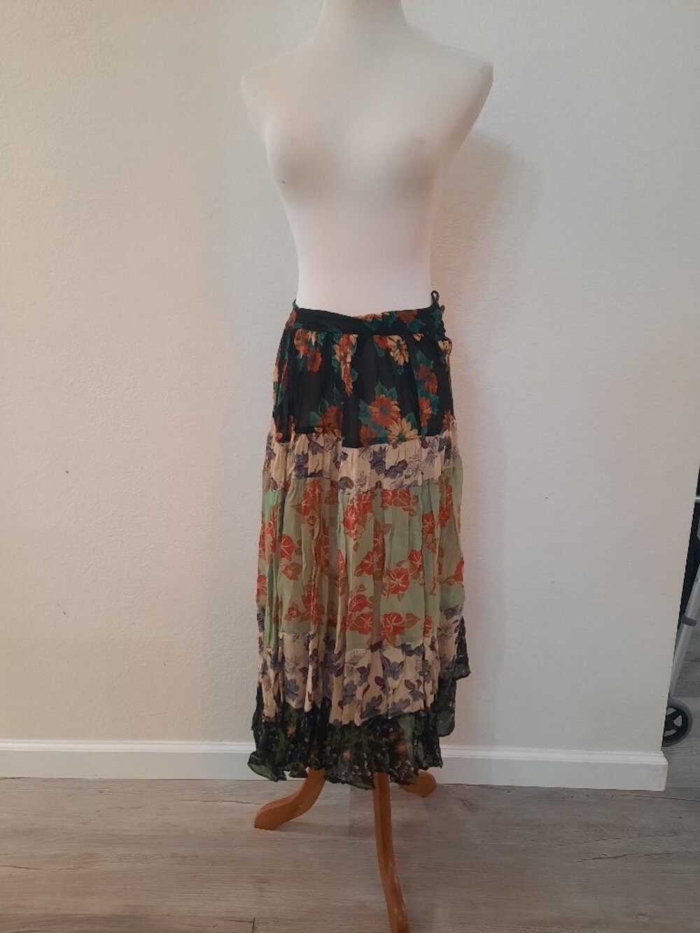Vintage Mid-length Skirt